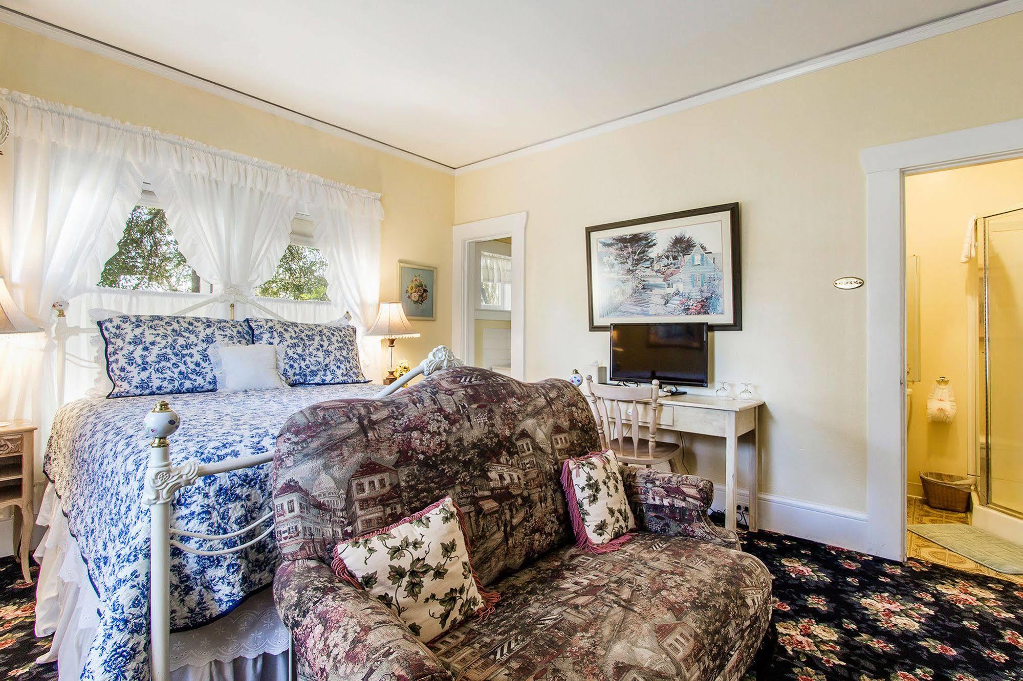 Shady Oaks Country Inn 세인트 헬레나 외부 사진